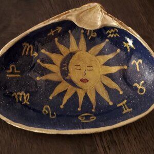 Large Shells Zodiac Horoscope Hand Painted Sun Moon Gold Leaf Trim not decoupage